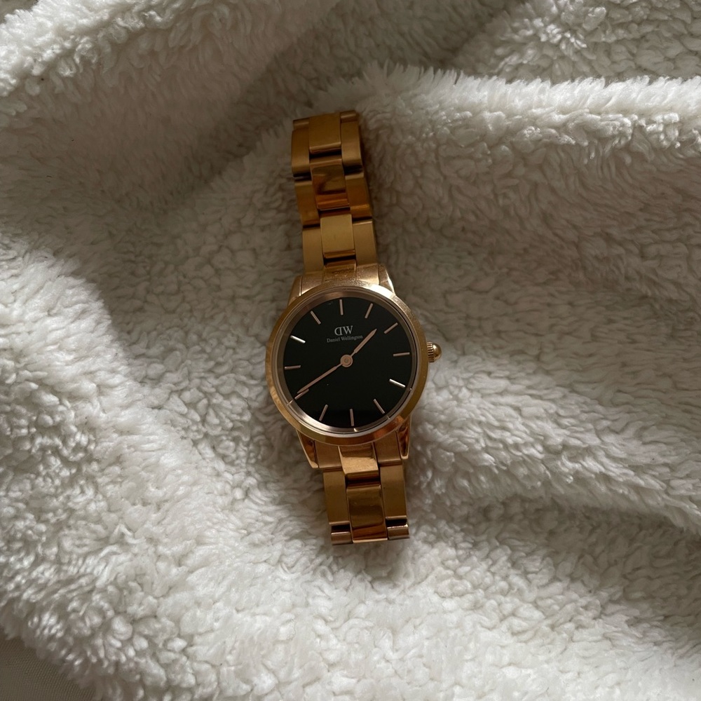 Daniel Wellington Women’s Watch